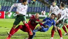 СБЛЪСЪК: Трябва ли Ники Михайлов да бъде титуляр за България