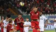 Мачовете по телевизията днес, 22 септември