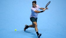 Федерер среща Гофен за място на финала в Лондон