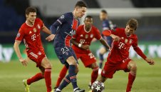 В търсене на щастието: Дракслер се бута в Байерн