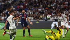 Лион продължана да затъва, не успя да победи и Метц