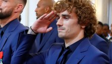 Сагата приключва: Днес Гризи става играч на Барса