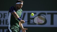 Гришо срещу Стефанос Циципас на старта във Виена