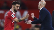 Бруно Фернандеш взима лентата в Юнайтед