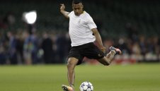 Юве отказа 60 млн. евро от Челси за Алекс Сандро