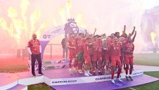 Ливърпул се раздели със защитник