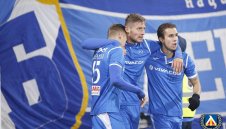 Спорна дузпа, шедьовър от 30 метра и "синя" класика на "Герена"