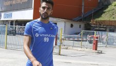 Селекцията на Левски не приключва с №10