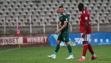 Задава ли се скандал? БФС отмени наказанието на Манолев за расизъм