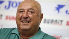 Бат' Венци: ЦСКА си има министър, Левски да опъне 2000 чадъра