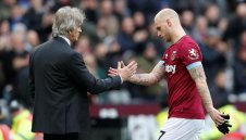 Уест Хям пуска Арнаутович