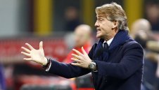 Манчини: Завиждам на Моуриньо за требъла му с Интер