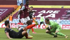 Челси потрепери, но обърна Вила с 2:1