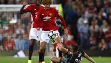 Фелайни играе за нов договор на "Олд Трафорд"