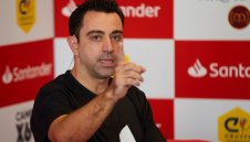 Шави ще спасява Барселона 