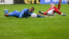 Звезда на Левски с тежка контузия?