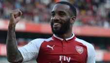 Анри очаква силен Лаказет