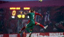 Царско село се озори с "тигрите" от Бистрица в първия мач при подновяването на efbet Лига