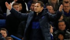 Челси вече е аутсайдер за Топ 4