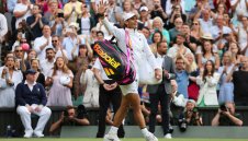 Надал ще играе с тежка контузия на 1/2-финалите на "Уимбълдън"