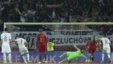 Португалия без Роналдо врътна реми с Полша