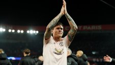 Линдельоф няма намерение да ходи в Барса