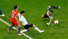 ФИФА изпробва нова система на финала Германия - Чили