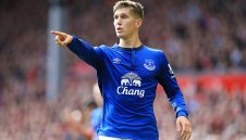 Джон Стоунс иска в Ман Сити