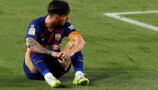 Оставиха капитанската лента на Меси