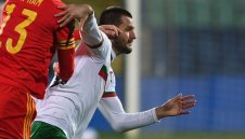 Черно море дава договор на Исмаил Иса