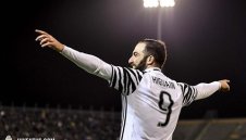 Игуаин се намира в убийствена форма 