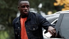 Ас на Сити претърпя операция на коляното