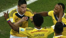 Колумбия отнесе беззъбия Уругвай