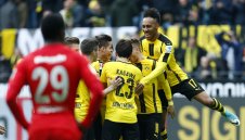 Дортмунд се успокои с бой над Айнтрахт Франкфурт + ВИДЕО