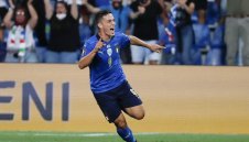 Новата италианска звезда: Като Агуеро съм