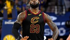 Очаквано: ЛеБрон става свободен агент