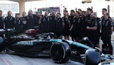 И Мерцедес разкри кога ще покаже новата си кола за сезона във Формула 1