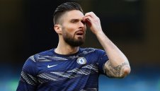 Още двама преподписаха на "Стамфорд Бридж"