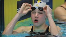 15-годишно дете-чудо от Литва е шампионката на 100 м бруст