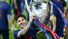 Меси тича, бори се и вкарва повече