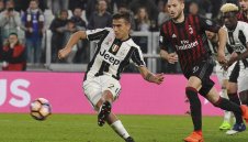 Вие решихте: Юве и съдията победиха Милан!