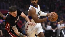 Крис Пол стигна 8000 асистенции