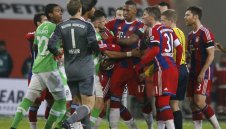 Бесни вълци оглозгаха загубения Байерн