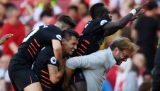 Шоу на "Емиратс"! Арсенал - Ливърпул 3:4 в луд мач