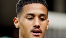 Арсенал договори френски талант