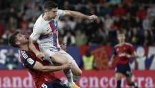 Барса с драматичен обрат след чутовна глупост на Лева, Пике се сбогува с червен картон