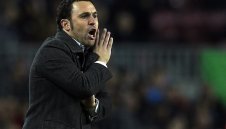 Eспаньол уволни треньора Серхио Гонсалес