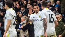 Барса предложи четирима играчи за Рафиня