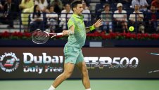 Губернатор се моли на Байдън заради Джокович