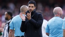 Арсенал взима скъп играч за дълбока резерва